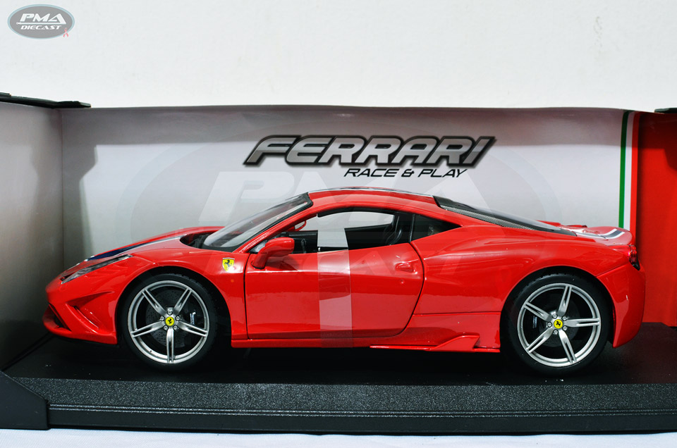  2015  FERRARI 458 SPECIALE 1:18